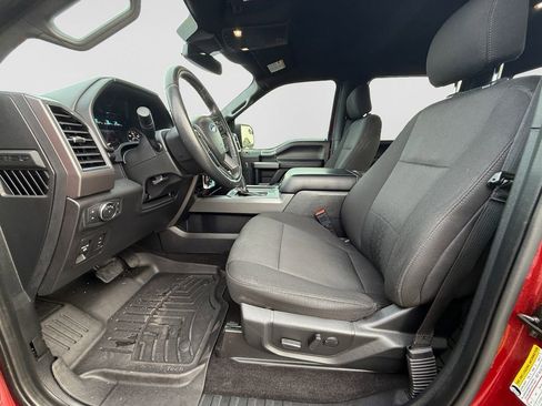 Used 2019 Ford F150 XLT w/ Equipment Group 302A Luxury AWD/4WD image 14