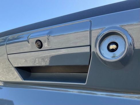 Used 2023 Ford F150 Raptor image 14