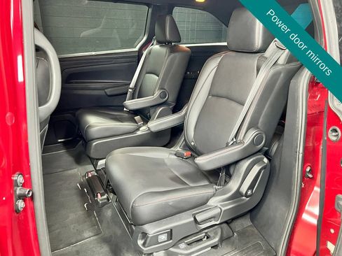 Used 2025 Honda Odyssey Sport-L image 17