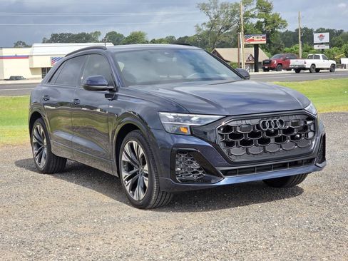 Used 2026 Audi Q8 Premium Plus AWD/4WD image 1