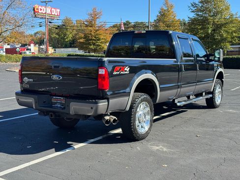 Used 2009 Ford F350 Harley-Davidson image 6