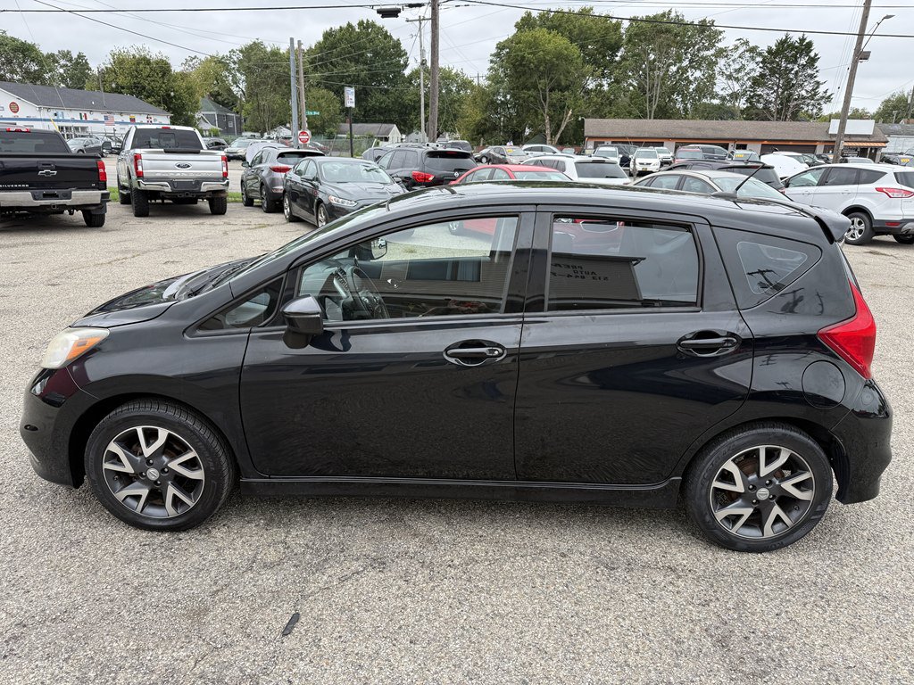Used 2015 Nissan Versa Note SR w/ SR Tech Package FWD image 3