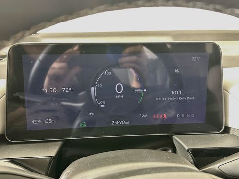 Used 2025 Honda Prologue Touring image 19