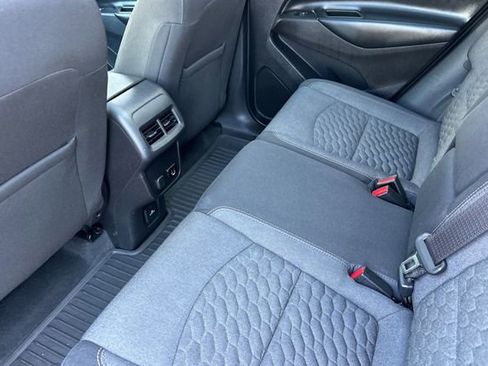 Used 2018 Chevrolet Equinox LT w/ Sun & Infotainment Package image 16