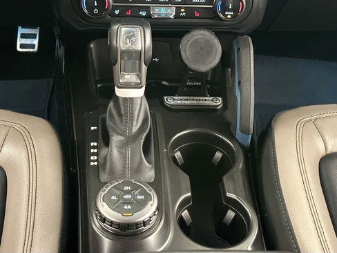 Used 2022 Ford Bronco Wildtrak AWD/4WD image 14