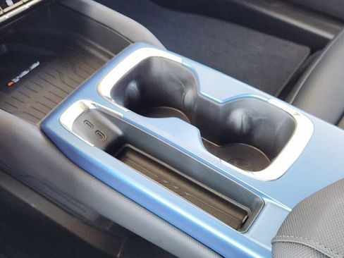 New 2026 Chevrolet Equinox EV LT w/ Convenience Package II FWD image 47