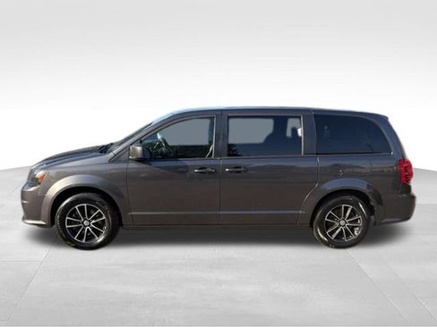 Used 2018 Dodge Grand Caravan GT FWD image 26