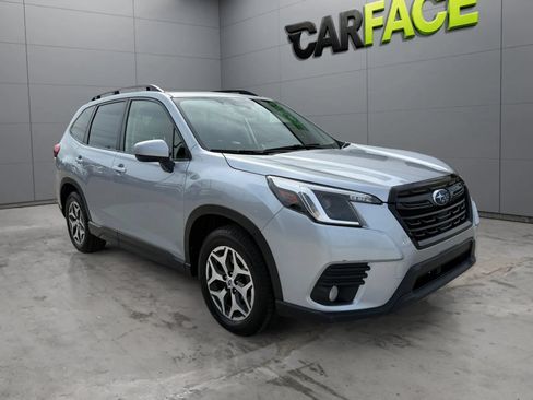 Used 2023 Subaru Forester Premium AWD/4WD image 4