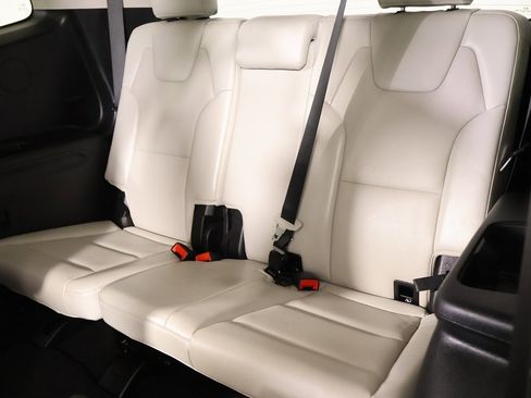 Used 2021 Kia Telluride EX w/ EX Premium Package image 14