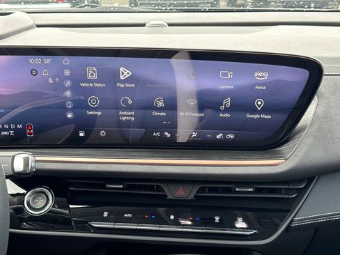 New 2025 Buick Envision Sport Touring image 23