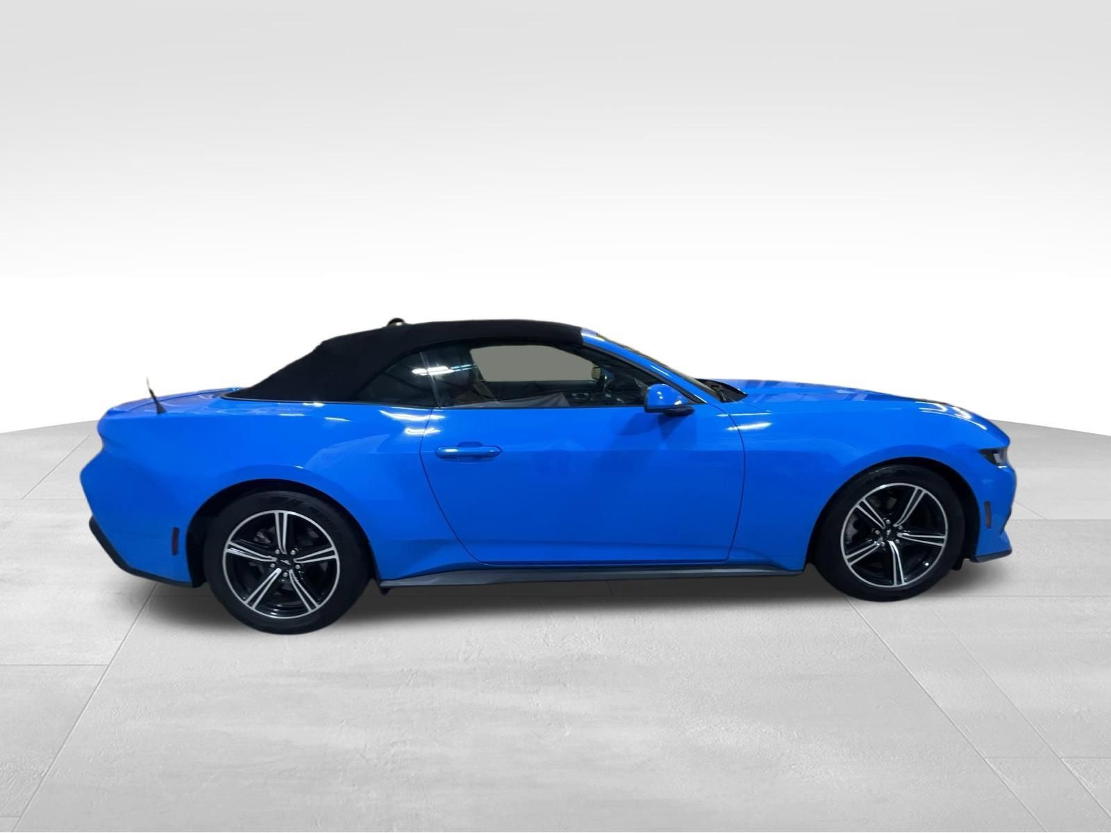 Used 2024 Ford Mustang Premium RWD image 4