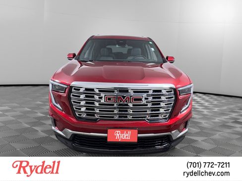 Used 2025 GMC Acadia Denali w/ LPO, Floor Liner Package image 8