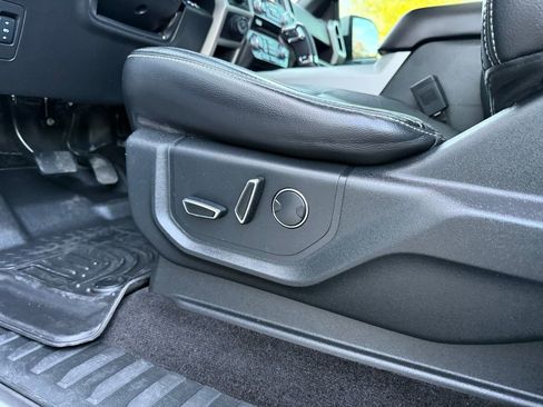 Used 2018 Ford F150 Lariat w/ Equipment Group 502A Luxury image 32