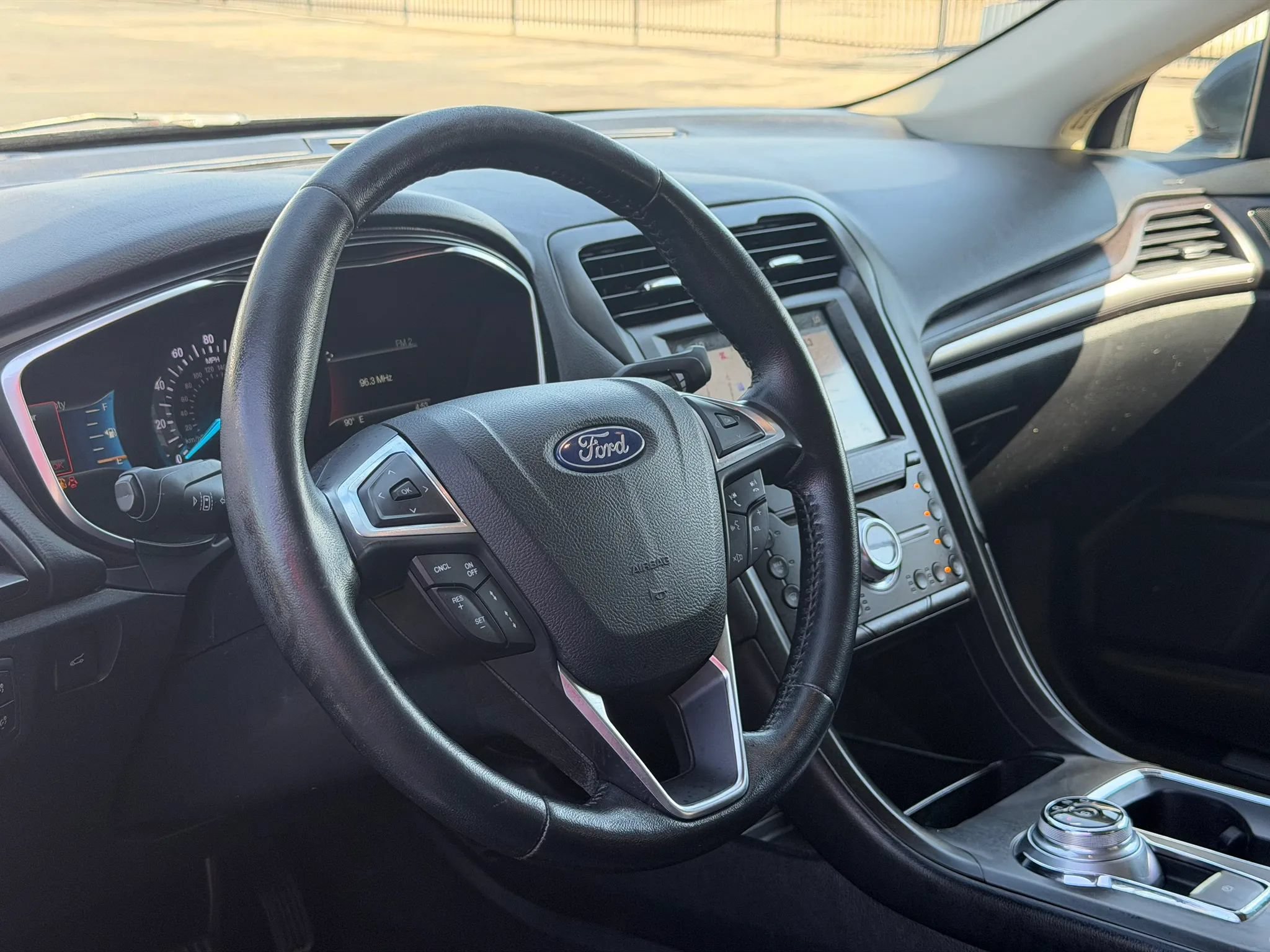 Used 2019 Ford Fusion Titanium AWD/4WD image 17