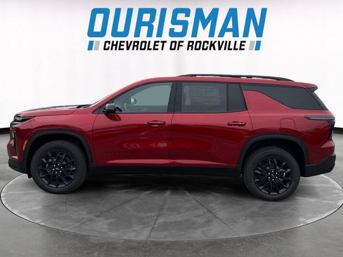 New 2026 Chevrolet Traverse LT w/ Midnight/Sport Edition AWD/4WD image 3