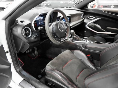 Used 2023 Chevrolet Camaro ZL1 image 9