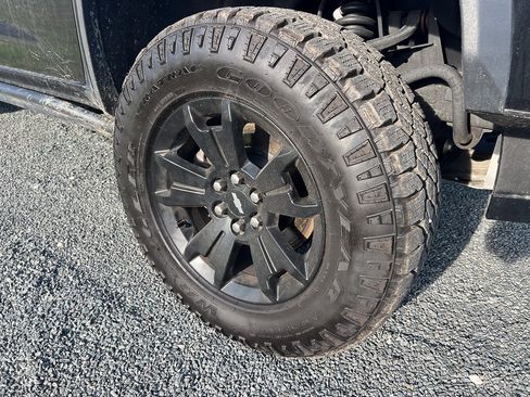 Used 2022 Chevrolet Colorado ZR2 w/ ZR2 Midnight Special Edition image 6