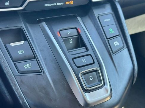 Used 2022 Honda CR-V Touring image 18