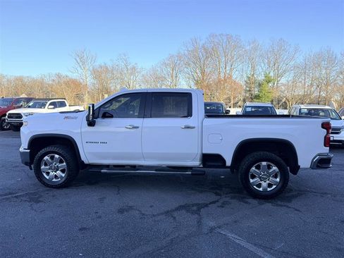 Used 2021 Chevrolet Silverado 2500 LTZ w/ LTZ Premium Package AWD/4WD image 8