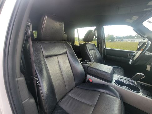 Used 2011 Ford Expedition EL XLT w/ 202A Rapid Spec Order Code AWD/4WD image 30