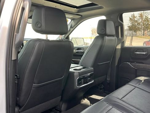 Used 2022 GMC Sierra 1500 Denali w/ Driver Alert Package II AWD/4WD image 17