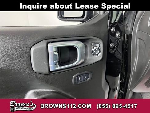 Used 2026 Jeep Wrangler Unlimited Sport AWD/4WD image 12