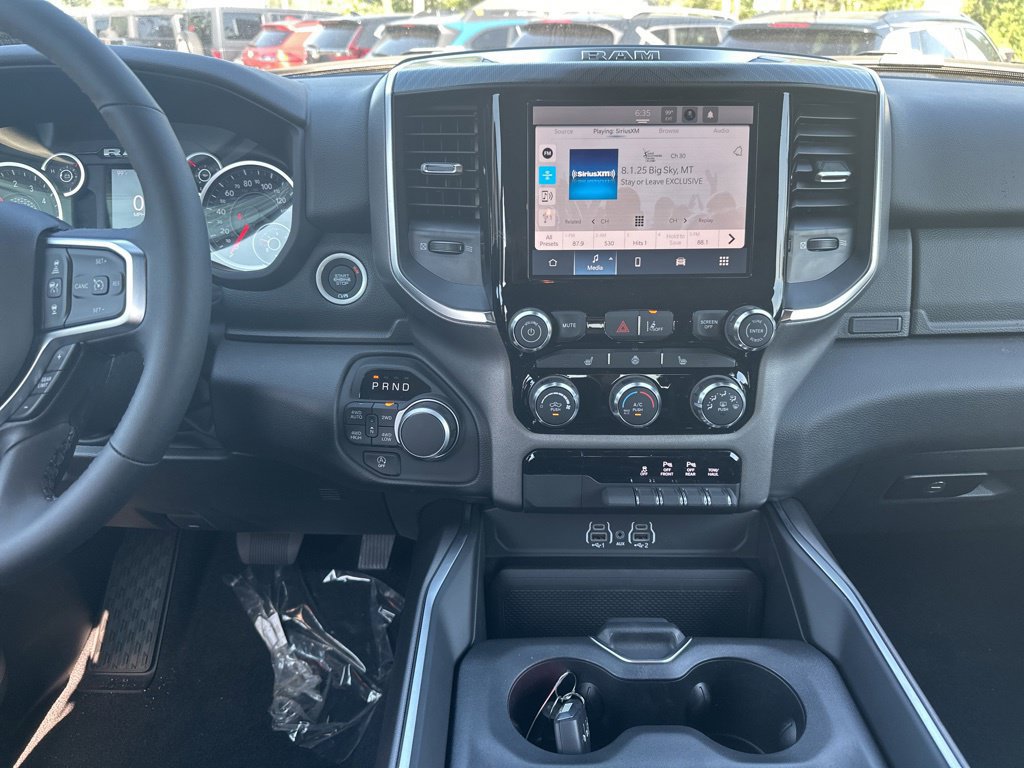 New 2026 RAM 1500 Big Horn AWD/4WD image 18