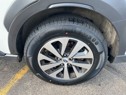 Certified 2023 Subaru Outback Premium AWD/4WD image 11