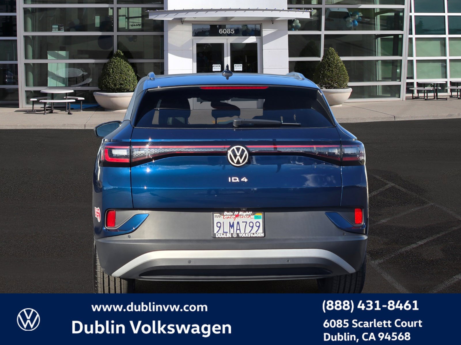 Used 2023 Volkswagen ID.4 Pro S Plus RWD image 5
