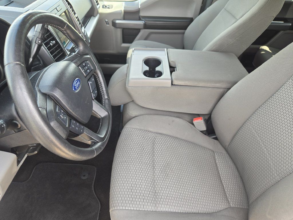 Used 2019 Ford F150 XLT w/ Equipment Group 302A Luxury AWD/4WD image 14