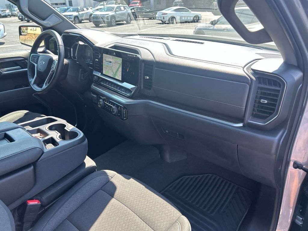 Used 2026 Chevrolet Silverado 1500 RST AWD/4WD image 43