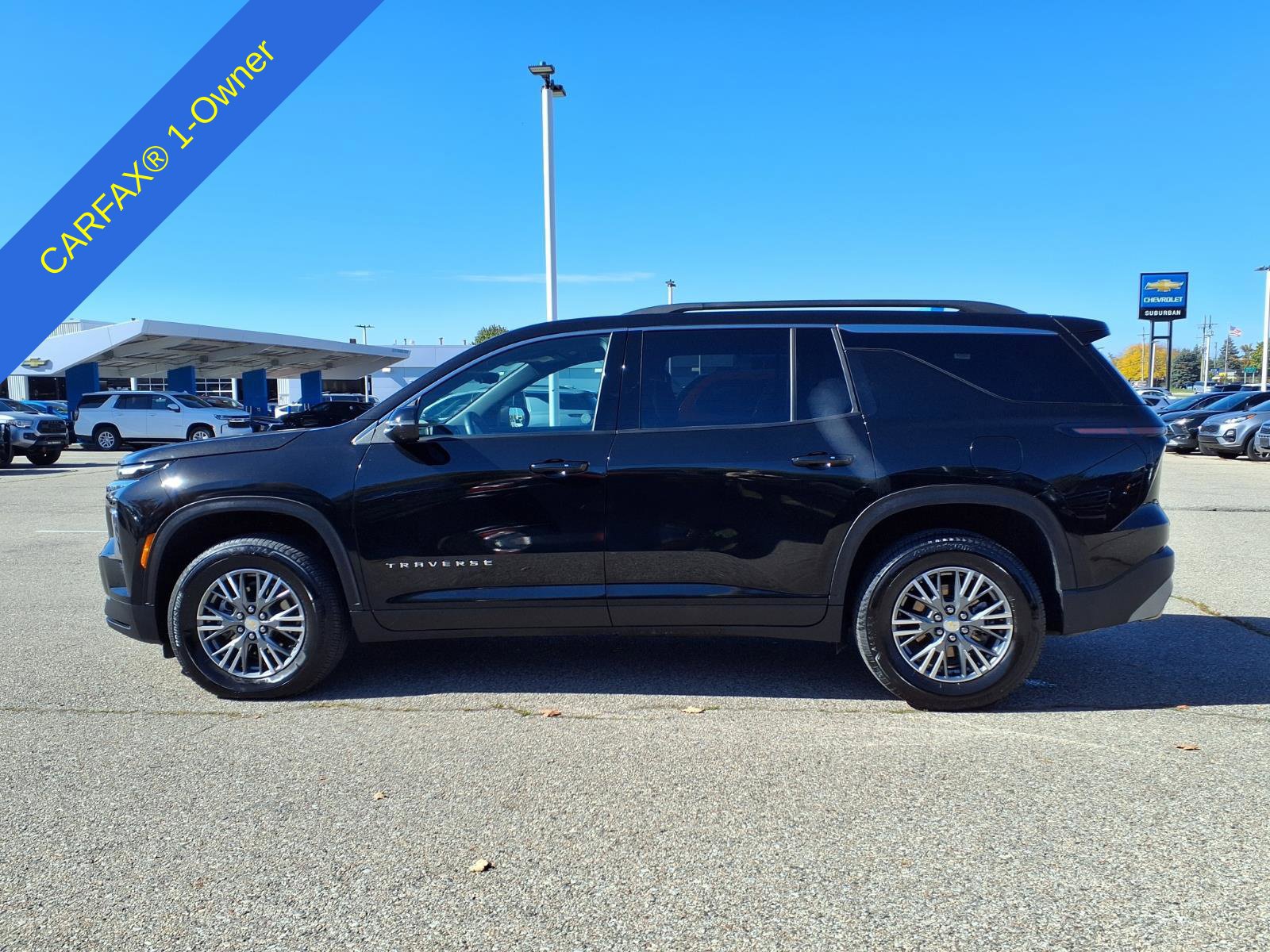 Used 2026 Chevrolet Traverse LT w/ Driver Confidence Package FWD image 9