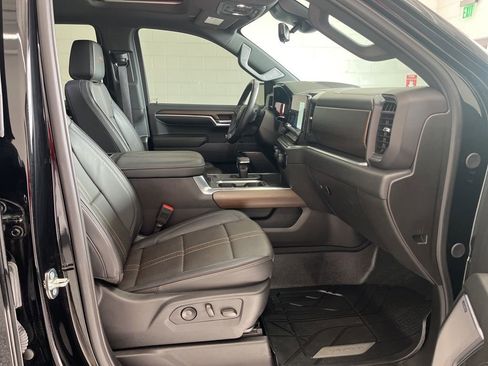 Used 2024 Chevrolet Silverado 1500 High Country w/ Midnight Edition image 42