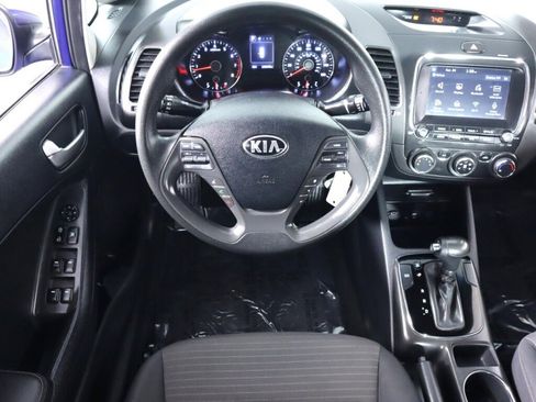 Used 2018 Kia Forte LX w/ LX Popular Package FWD image 29