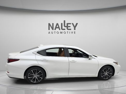 Used 2023 Lexus ES 350 w/ Premium Package image 6
