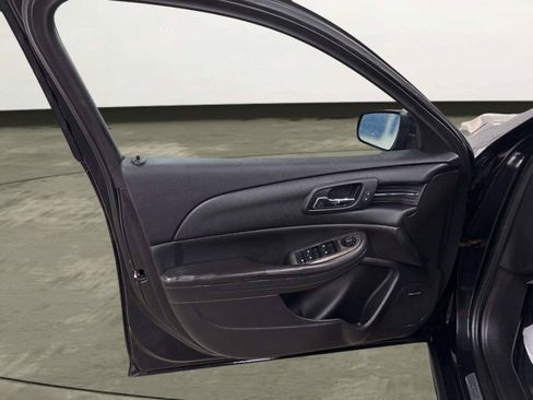 Used 2015 Chevrolet Malibu LTZ FWD image 11
