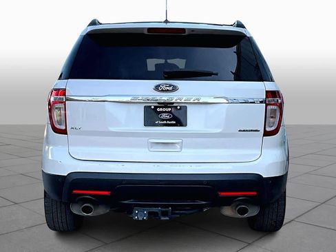 Used 2014 Ford Explorer XLT w/ Equipment Group 202A image 4