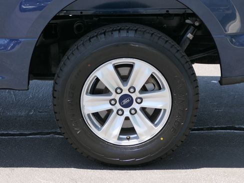 Used 2018 Ford F150 XL w/ Equipment Group 101A Mid RWD image 10
