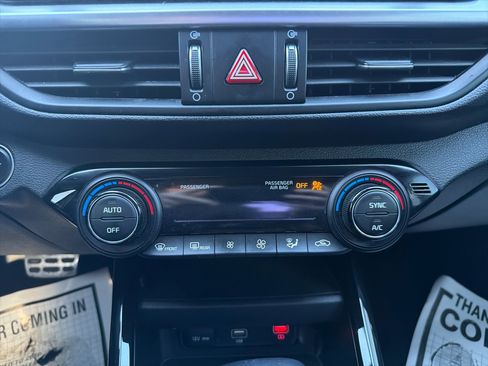 Used 2022 Kia Forte GT-Line w/ GT-Line Technology Package image 25