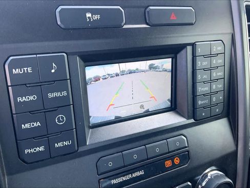 Used 2019 Ford F250 XLT w/ Camper Package AWD/4WD image 27