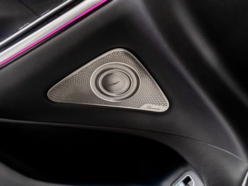 Used 2024 Mercedes-Benz S 580 4MATIC Sedan image 44