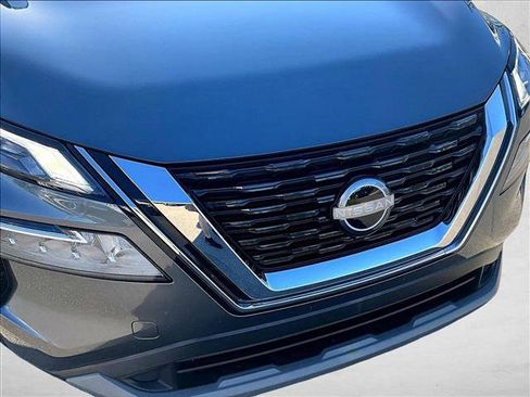 Used 2023 Nissan Rogue SV w/ SV Premium Package image 28