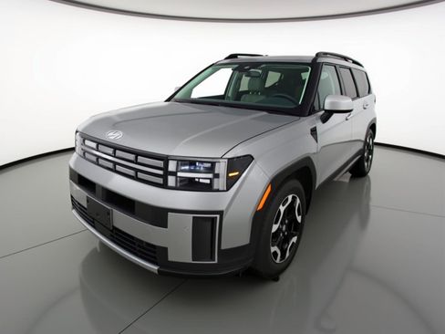 Used 2025 Hyundai Santa Fe SEL image 3