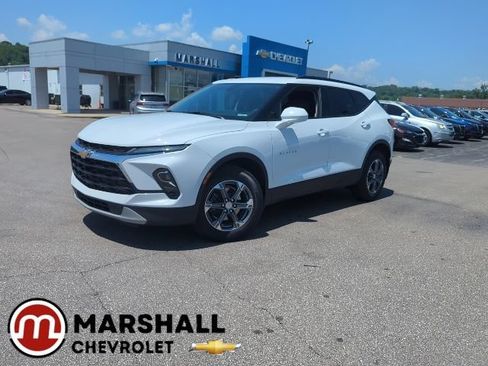Used 2024 Chevrolet Blazer LT w/ Convenience Package FWD image 1