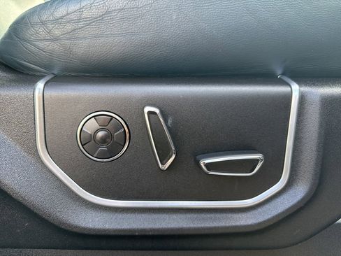 Used 2018 Ford F150 Limited w/ Trailer Tow Package image 31