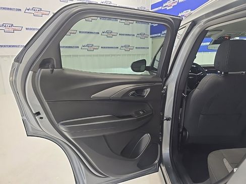 Used 2025 Chevrolet TrailBlazer LT image 18