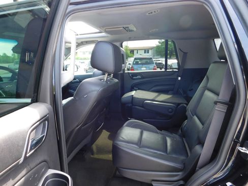 Used 2015 Chevrolet Tahoe LTZ AWD/4WD image 13