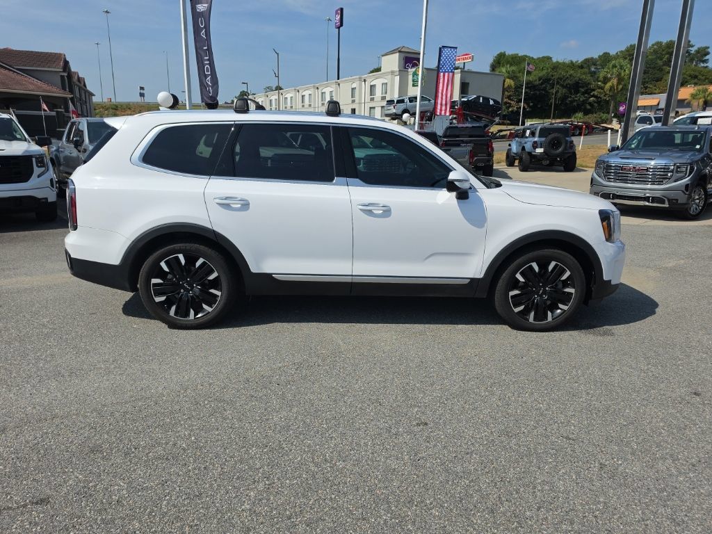 Used 2024 Kia Telluride SX Prestige w/ Towing Package AWD/4WD image 8