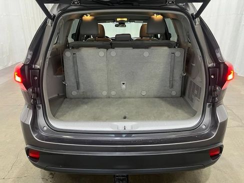 Certified 2018 Toyota Highlander Plus AWD/4WD image 14