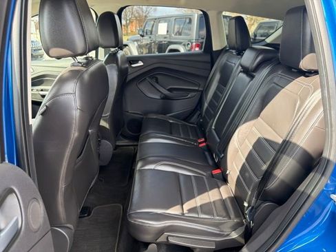 Used 2017 Ford Escape Titanium image 24